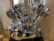 2-2011_VRSCF_1250cc_V-Rod_D-Henigman