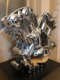 5-2011_VRSCF_1250cc_V-Rod_D-Henigman